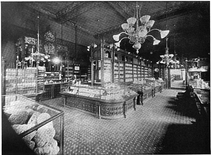 Auditorium-Drug-Store-photo.jpg